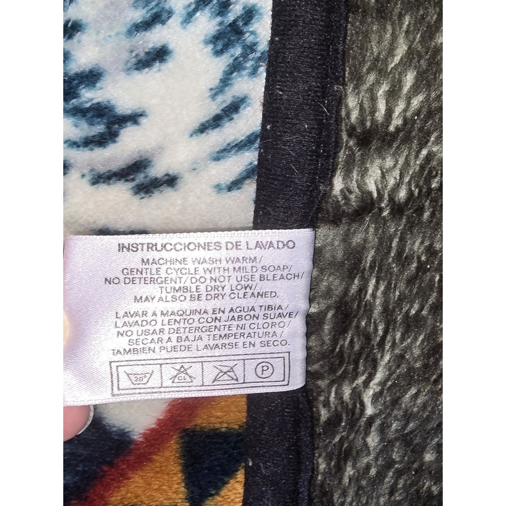 VTG Novatex Wolf Pack Acrylic Blend Multicolor Fleece Throw Blanket 57X50" Rare - Picture 6 of 6